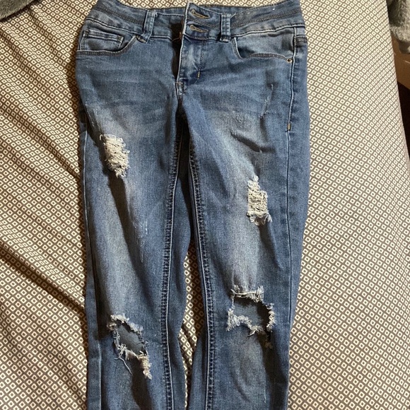 Mudd ripped skinny jeans (girls) - Picture 1 of 3
